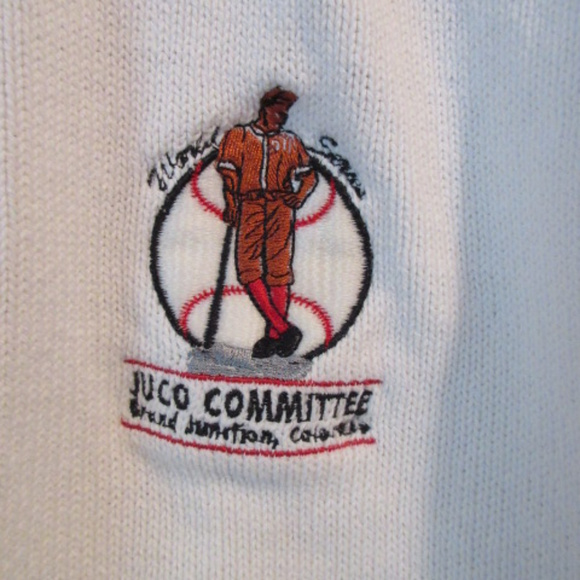 MEN'S OAK CREEK WHITE KNIT SWEATER Large Logo - Picture 2 of 4